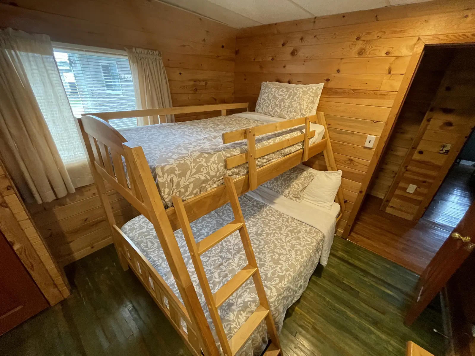 Bedroom 3 - 1 Double, 1 Single